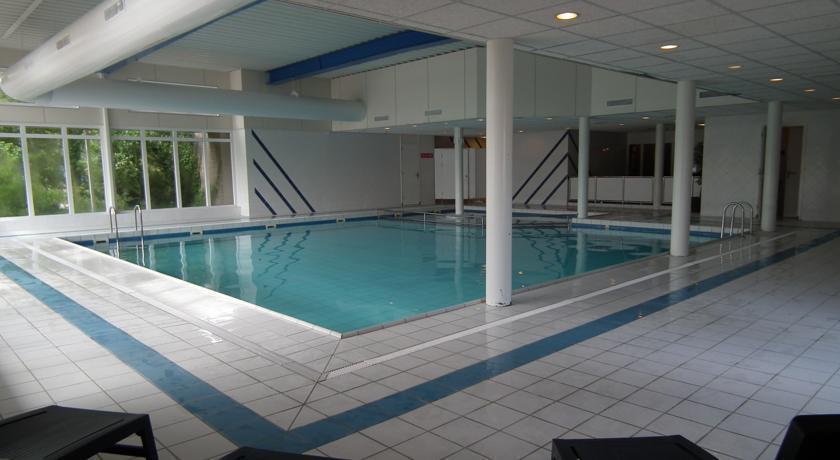 Zeeduin, Met Zonnig Terras - Volledige Keuken- Resort Amelander Kaap, Incl Verwarmd Hotel-Zwembad Nabij Dorp, Duinen En Strand Hollum  Zimmer foto